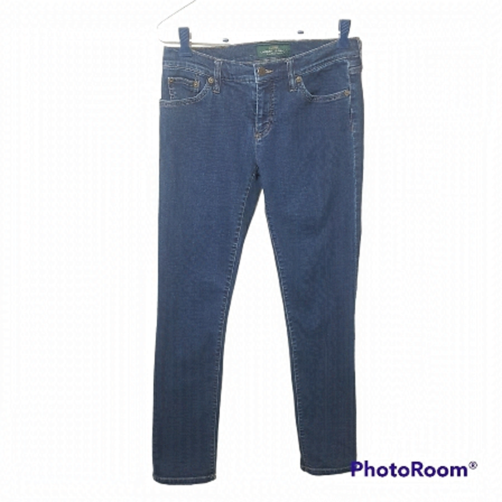 Lauren Ralph Lauren Modern Skinny Low Rise Blue Jeans.